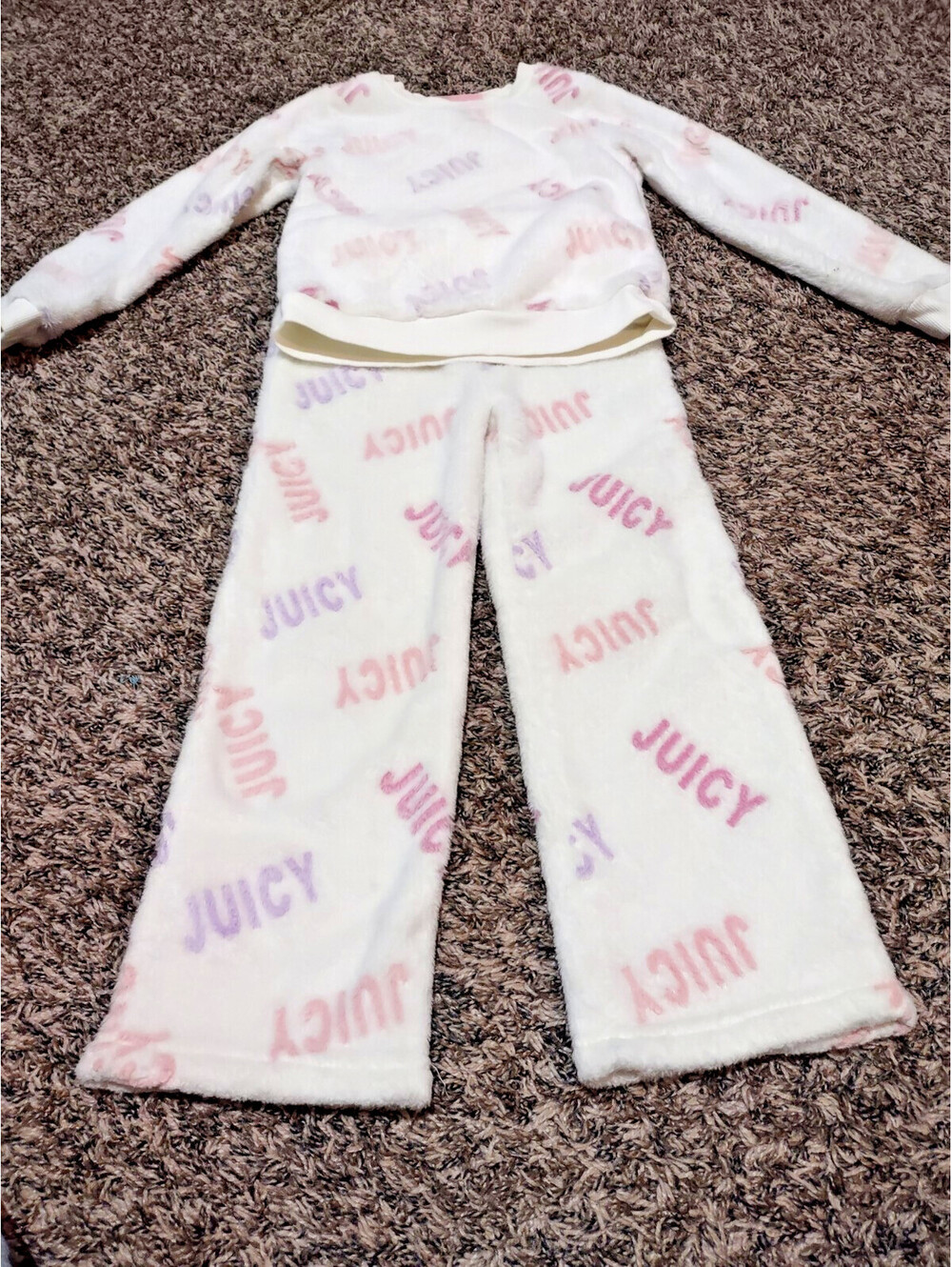 Juicy Couture Pink And Cream Lounge Set Fuzzy Fleece Size 6